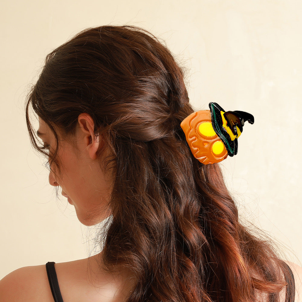 Small Halloween Pumpkin Lantern Hair Claw