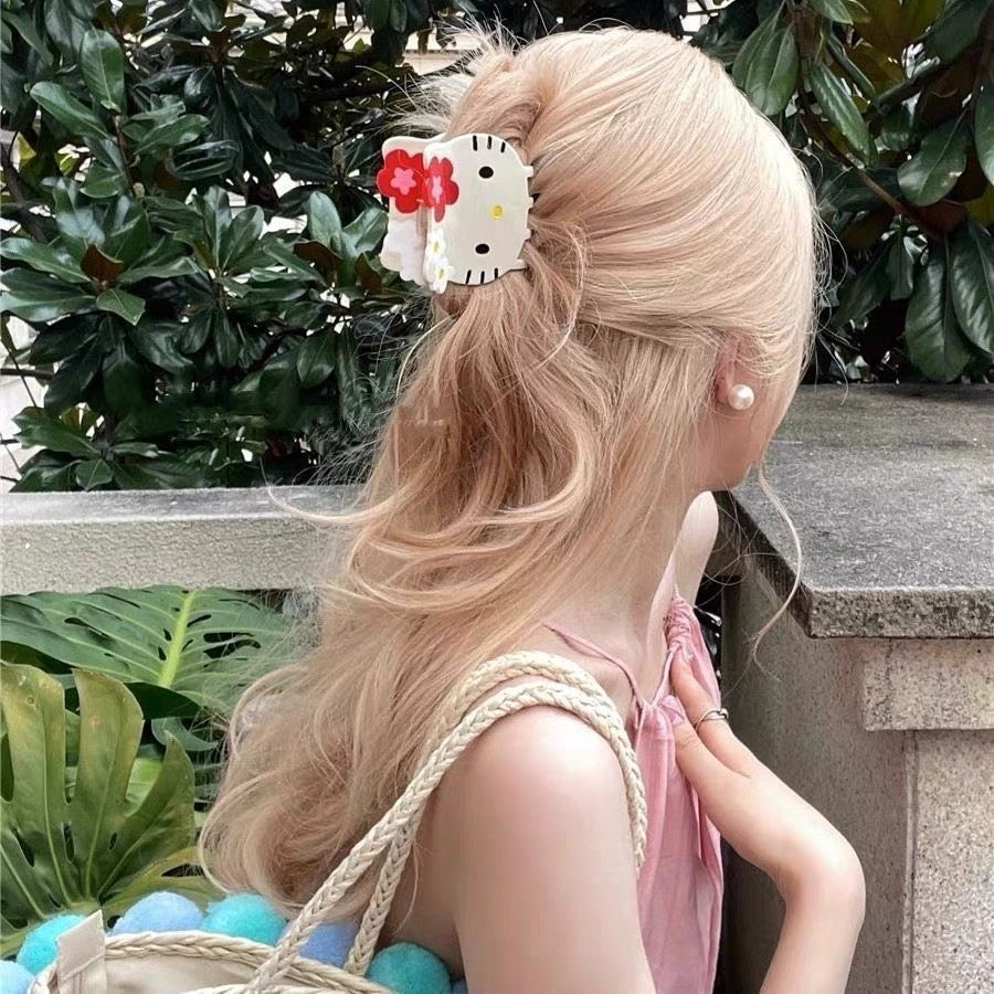 Hello Kitty Hair Claw In Coffee