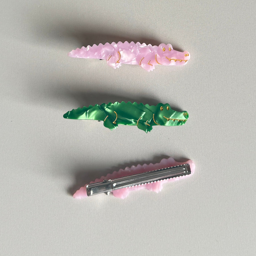 Alligator hair clip