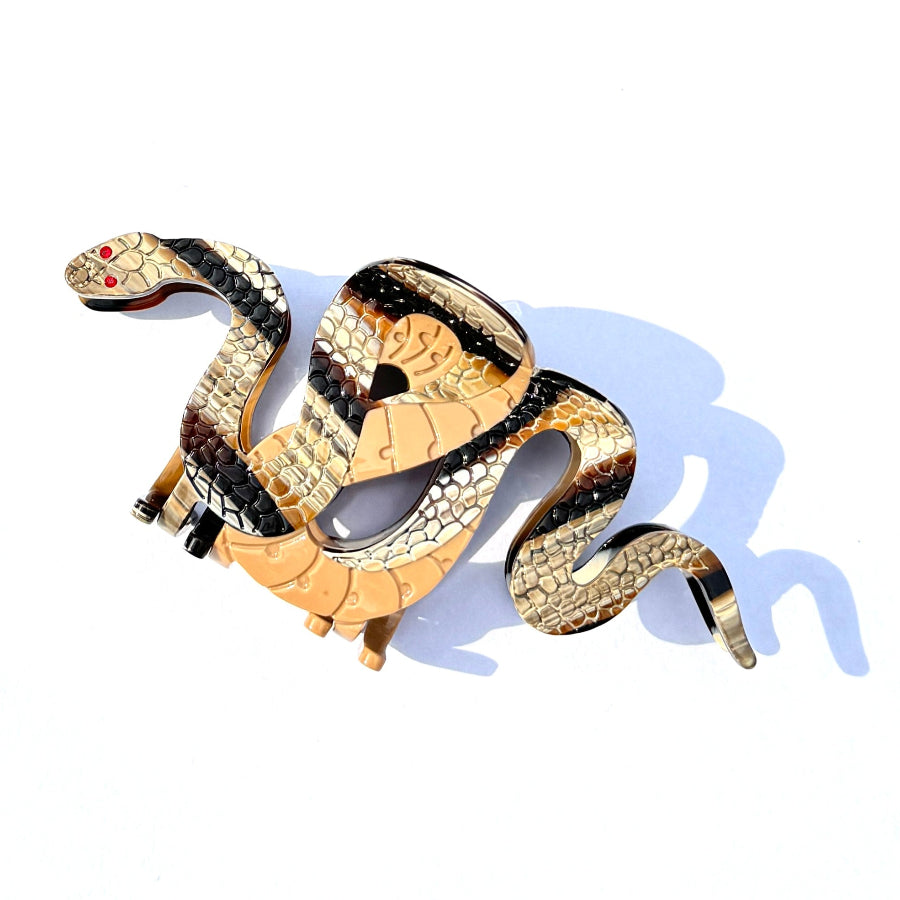 Green Snake Hair Claw