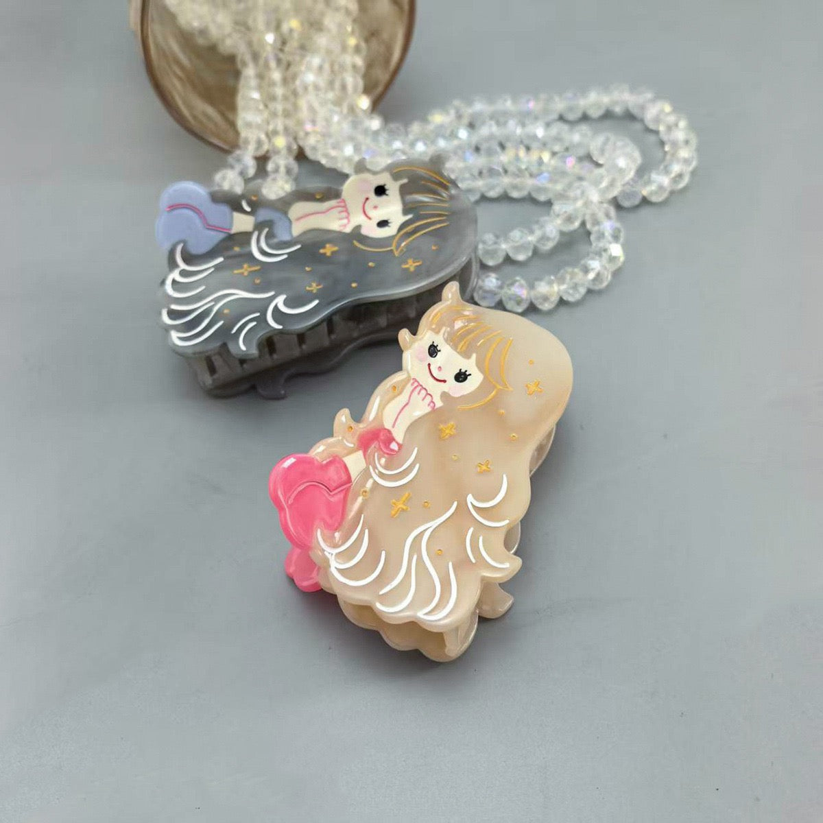 Cute Little Girl Hair Claw