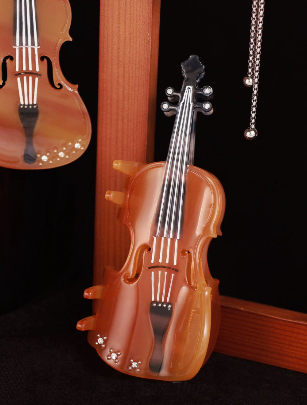 Cello Hair Claw