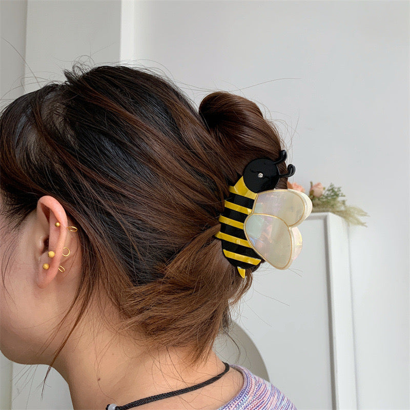 Bee Hair Claw