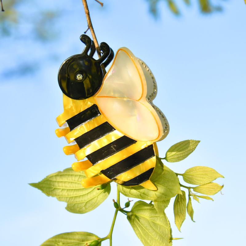 Bee Hair Claw