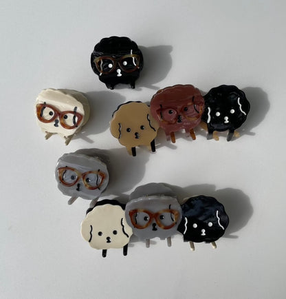 Three Glasses Dogs Hair Claw