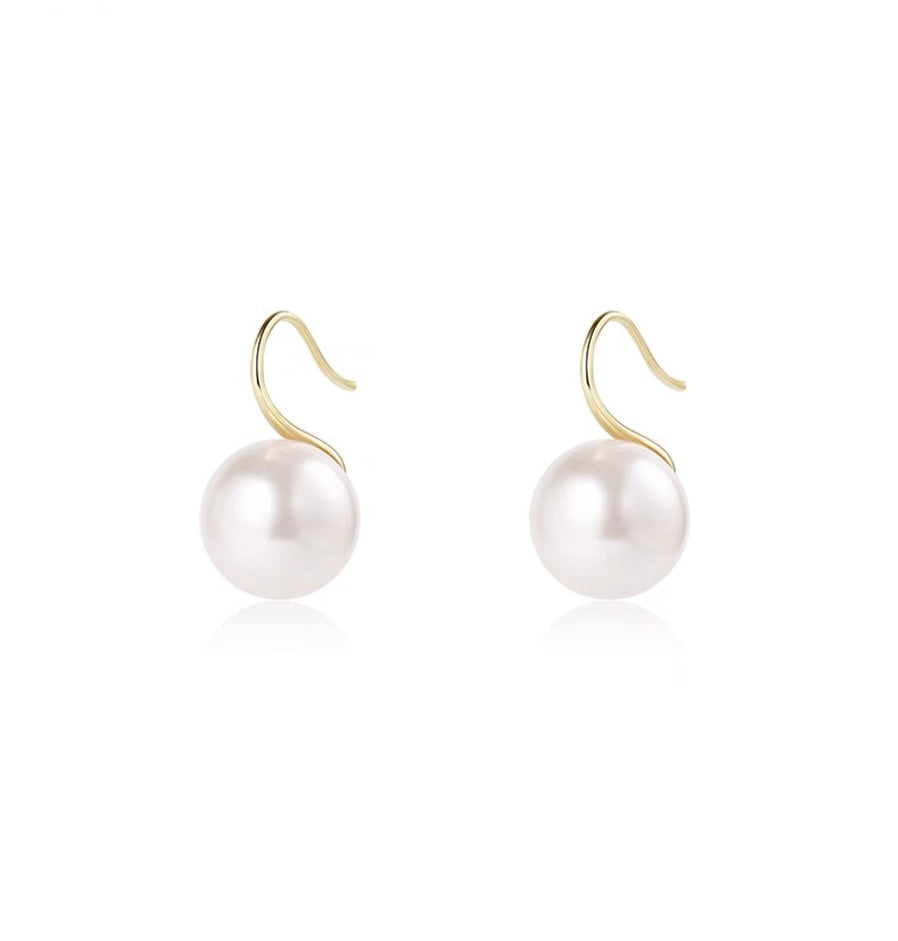 Brilliant Pearl Earrings