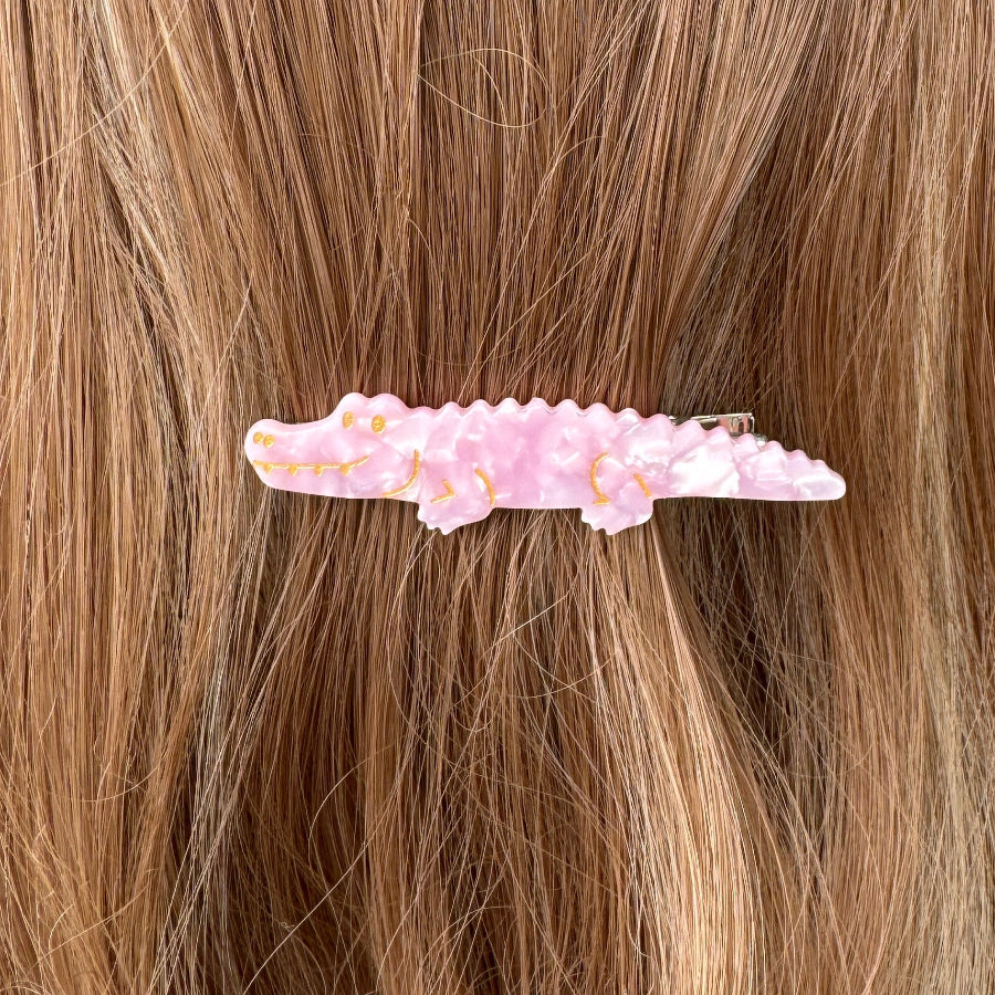 Alligator hair clip