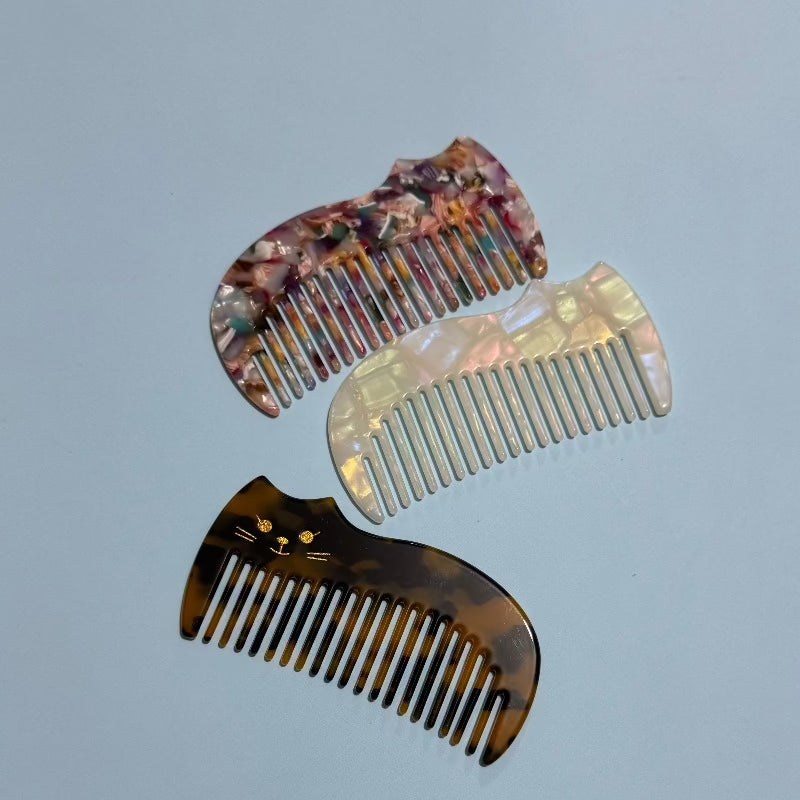 Spring Flowers Cat Comb