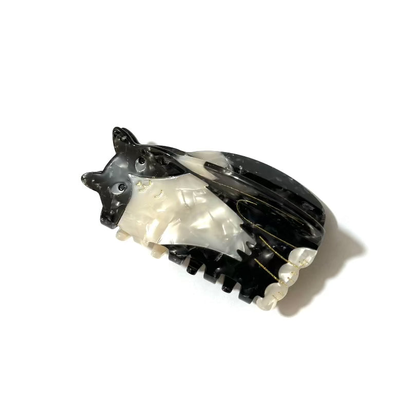 Black White Ragdoll Cat Hair Claw