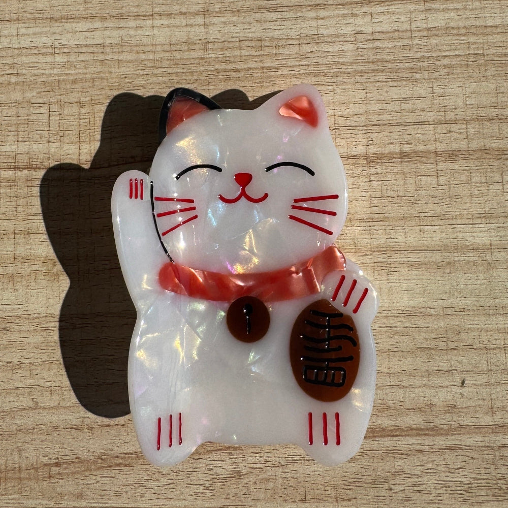 Lucky Cat Hair Claw
