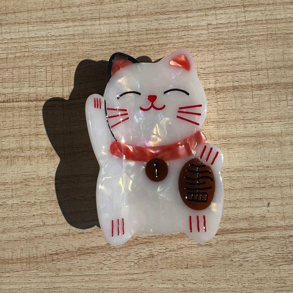 Lucky Cat Hair Claw