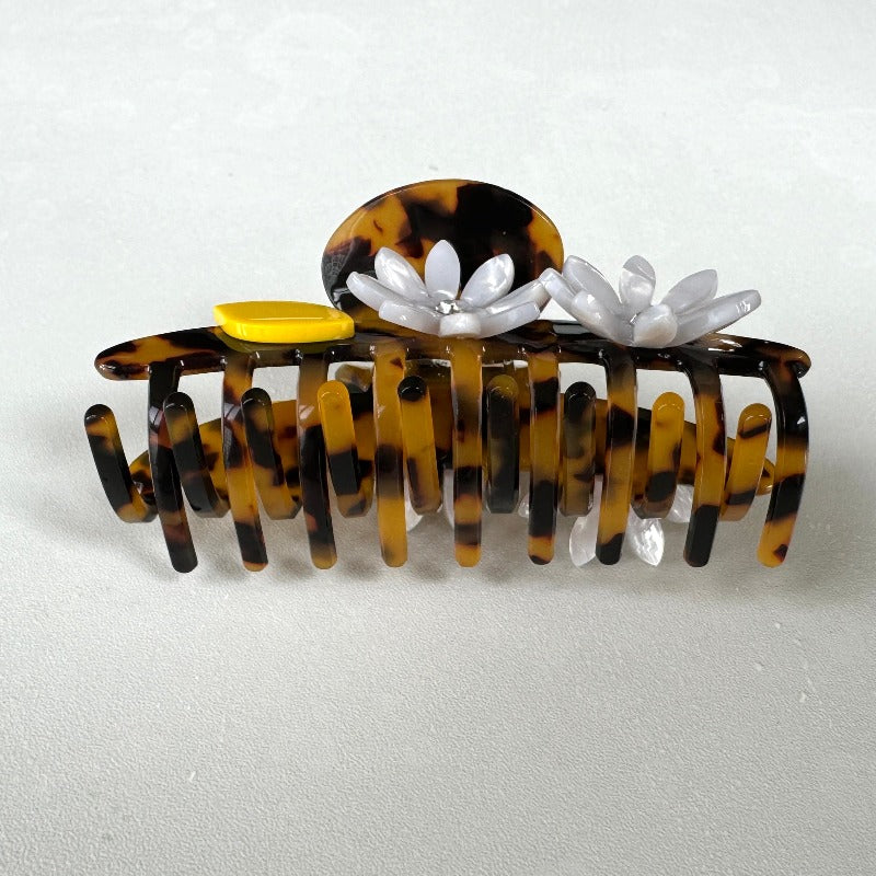 Daisy Hair Claw for Thick Hair