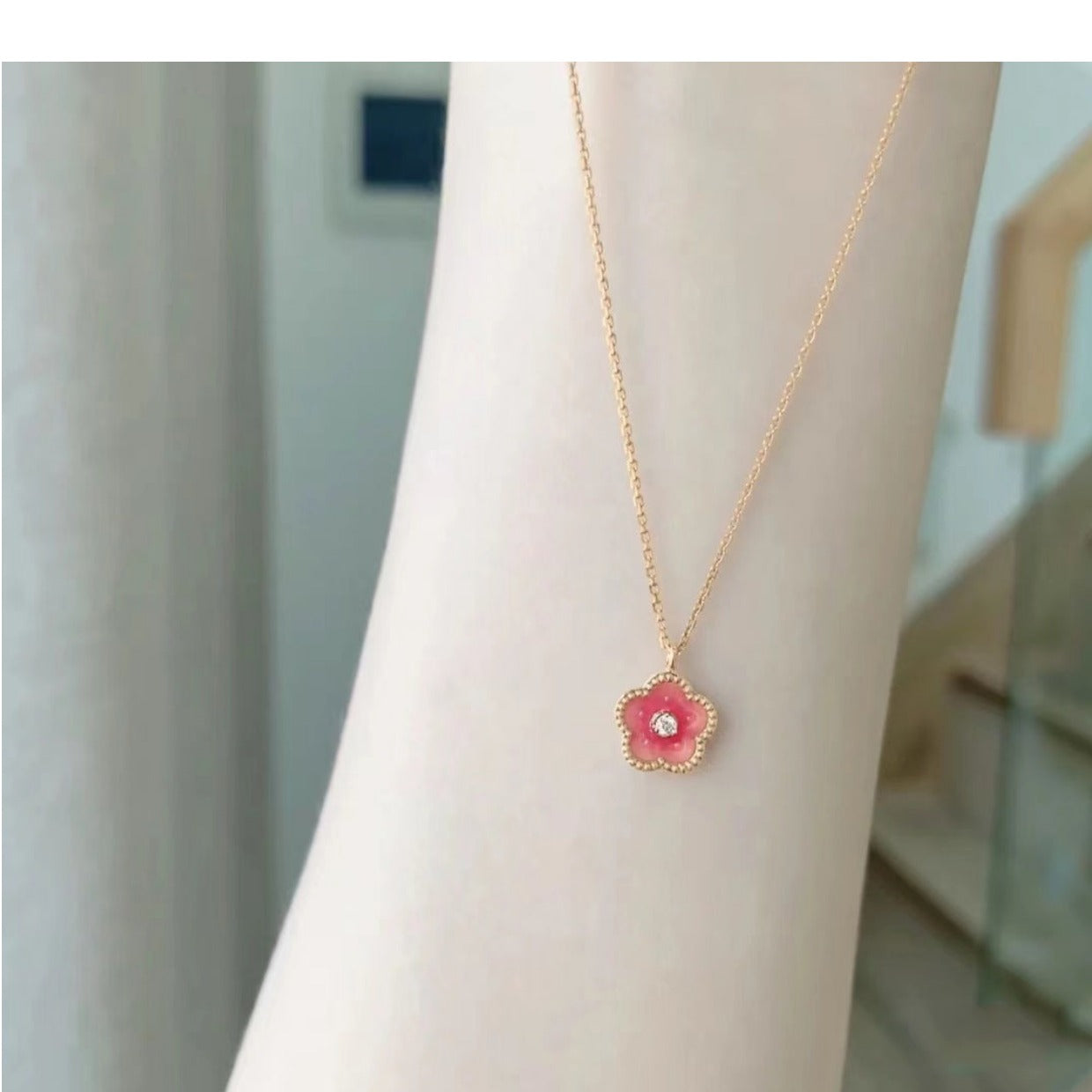 peach blossom Necklace