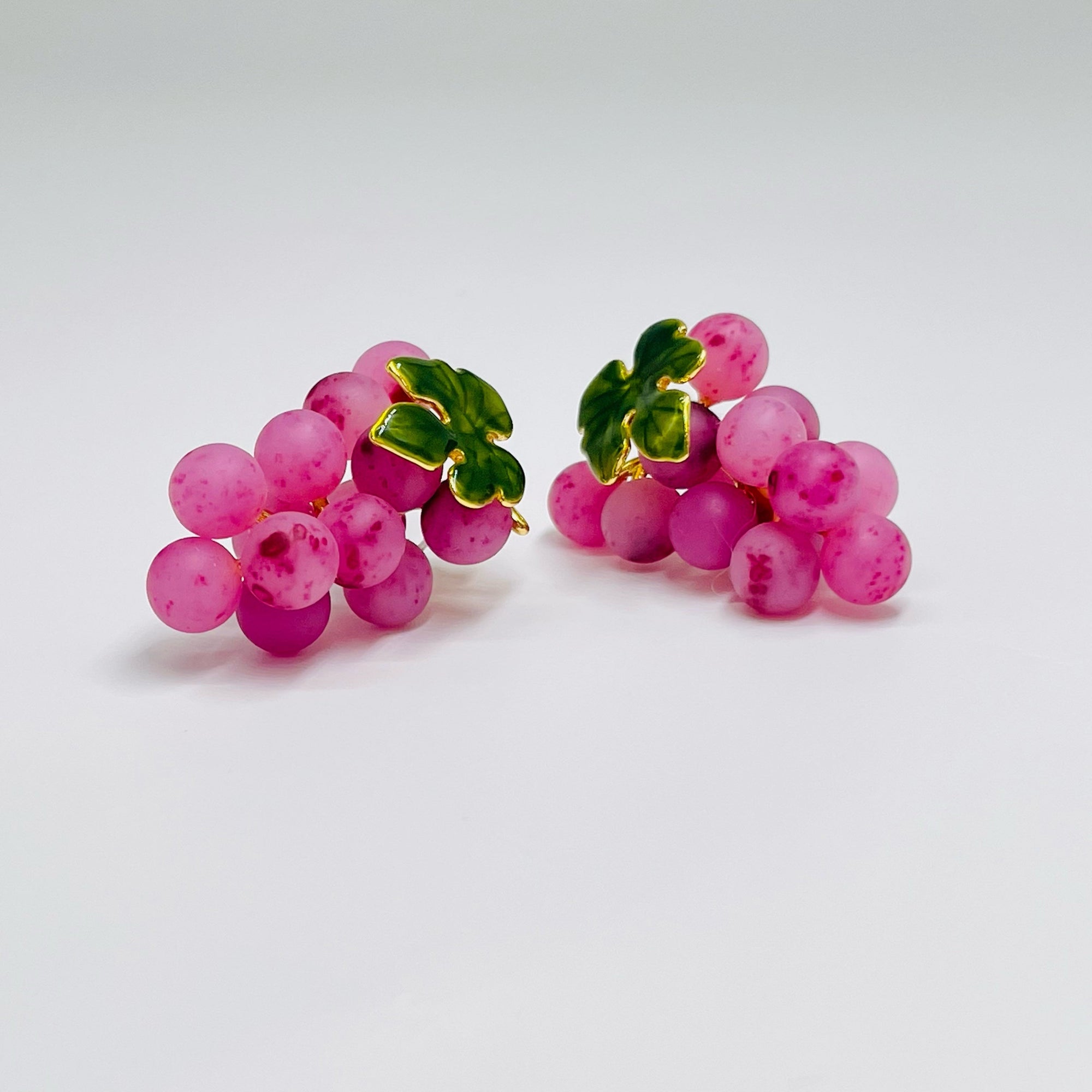 Red grapes earrings