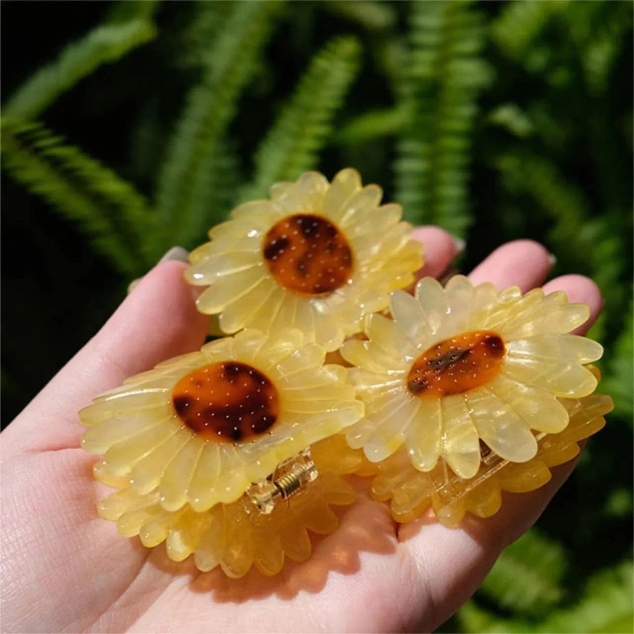 Adorable Sunflower Hair Claw