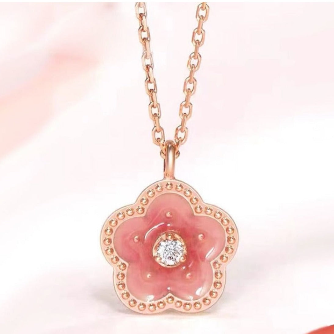 peach blossom Necklace