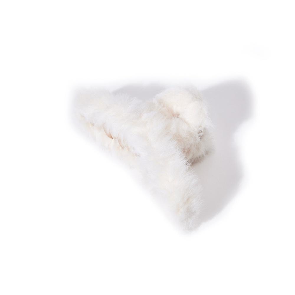 Fluffy Hair Claw In Cream