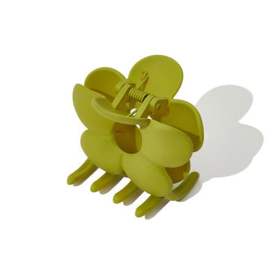 Dolores Claw in Matcha