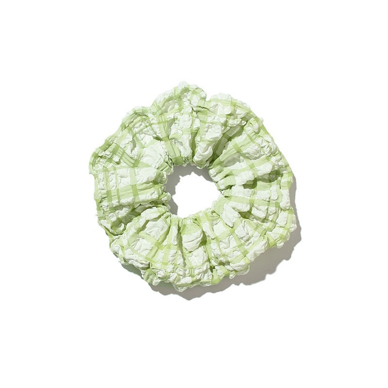 Cream Puff Scrunchie With Strawberry