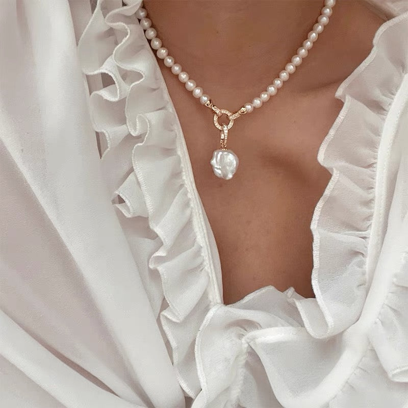 Handmade Freshwater Baroque Pearl Pendant Necklace