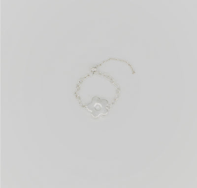 White Flower Chain Ring