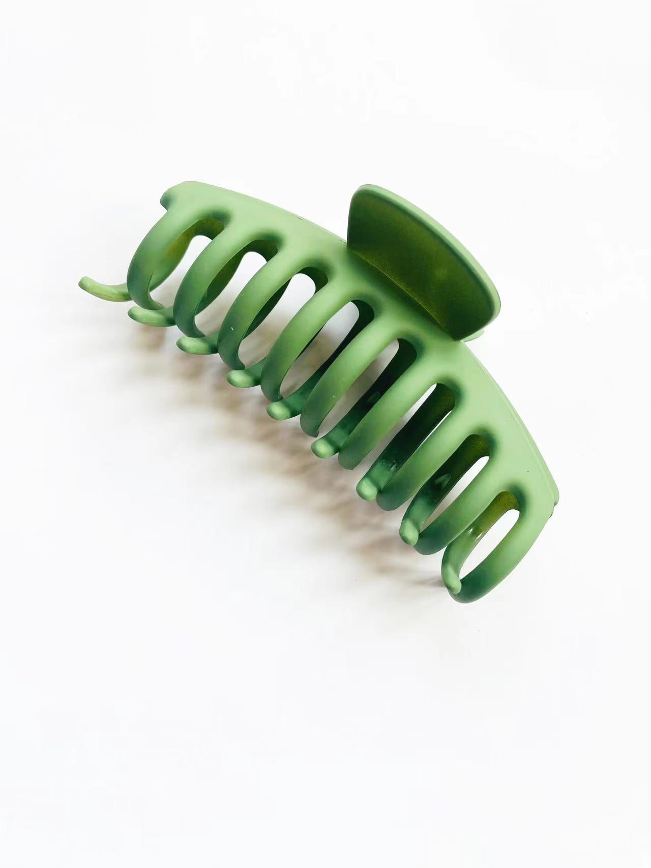 Big Zinnia Hair Claw