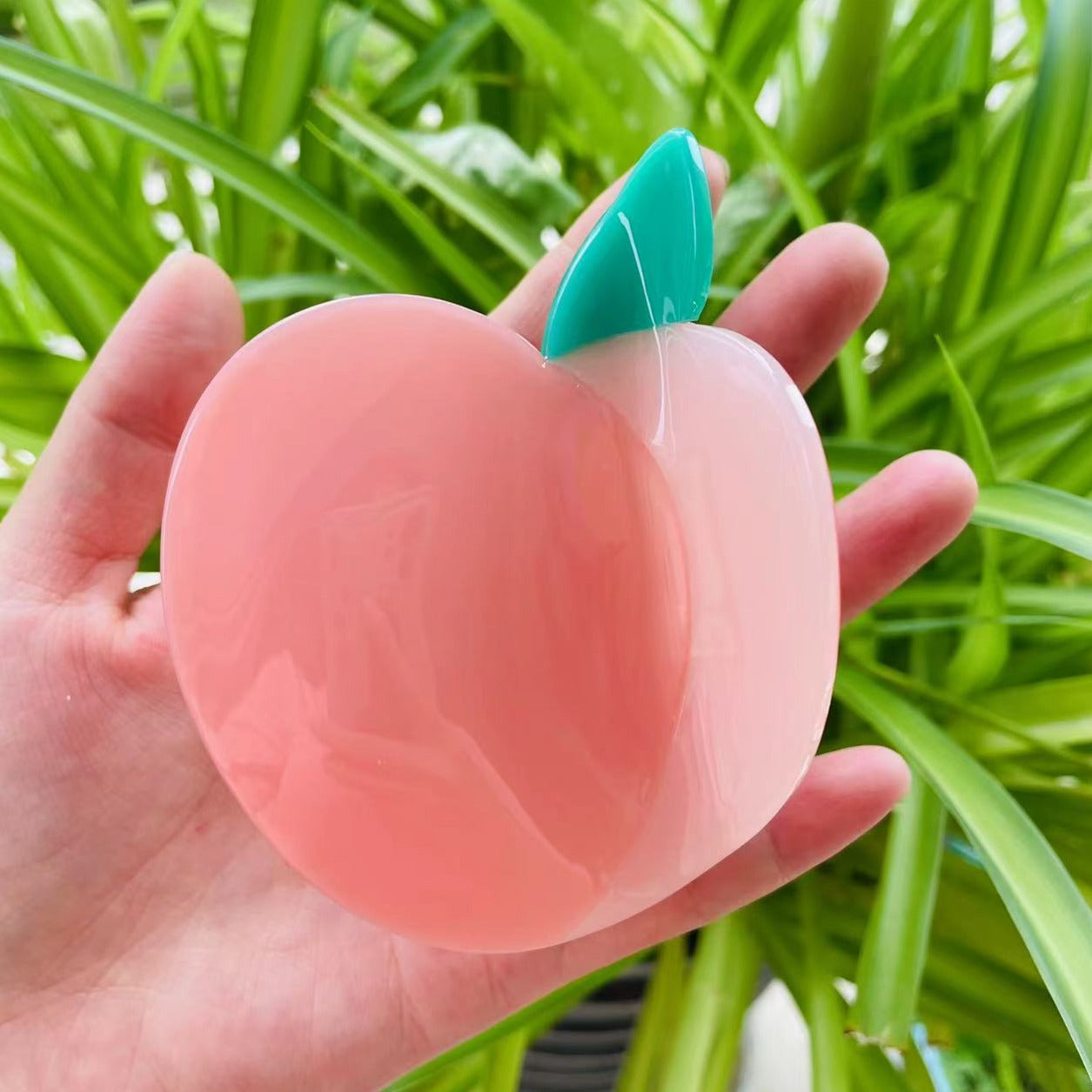 Large Fresh Peach Hair Claw